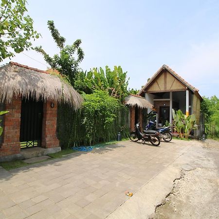 潘达瓦海滩家庭旅馆 Kuta Selatan 外观 照片