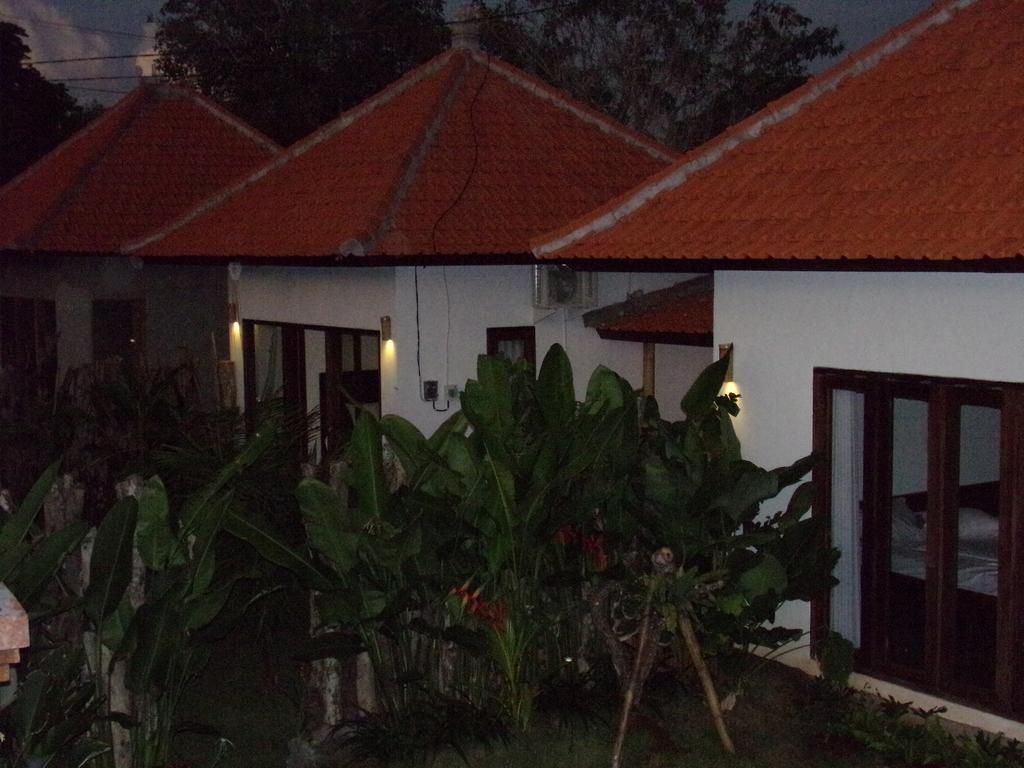 潘达瓦海滩家庭旅馆 Kuta Selatan 外观 照片