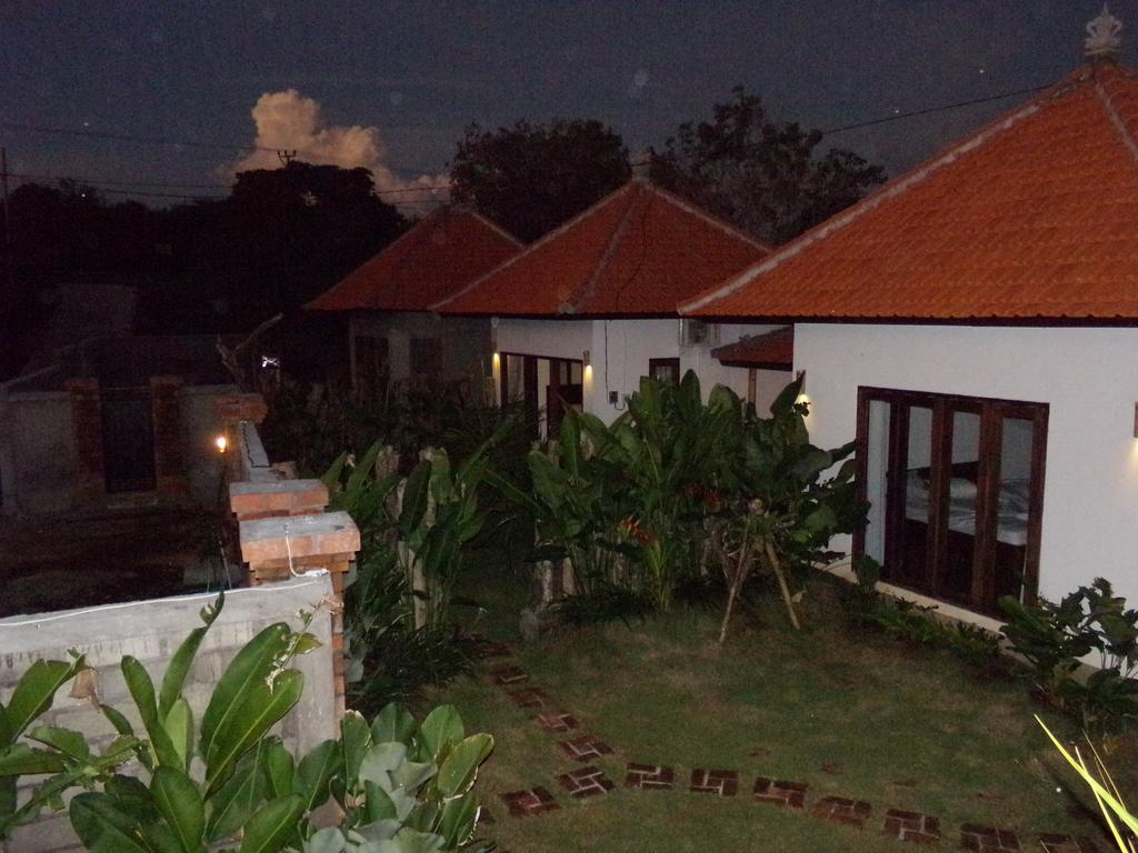 潘达瓦海滩家庭旅馆 Kuta Selatan 外观 照片