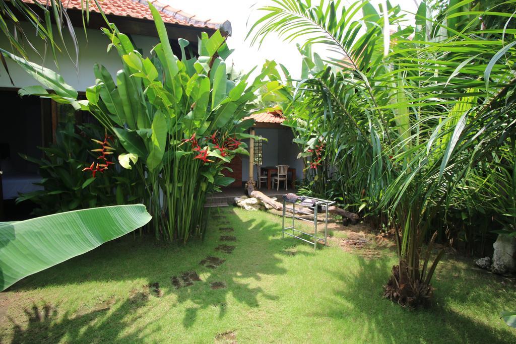 潘达瓦海滩家庭旅馆 Kuta Selatan 外观 照片