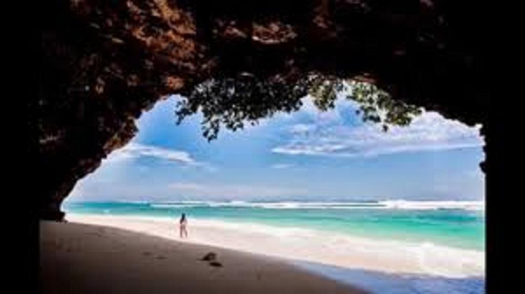 潘达瓦海滩家庭旅馆 Kuta Selatan 外观 照片